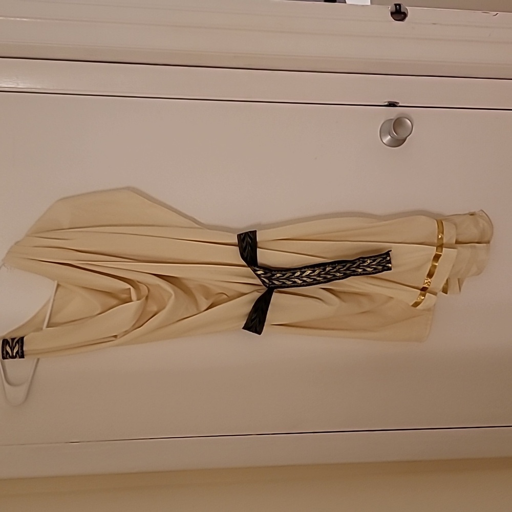 Greek costume